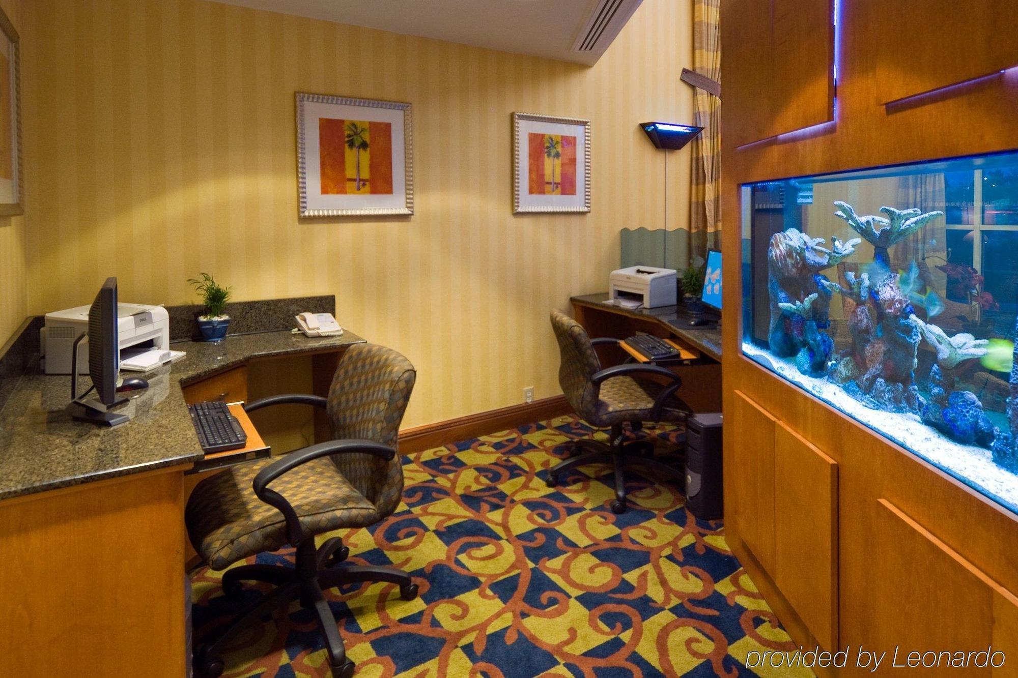 Holiday Inn Express Miami Airport Doral Area By Ihg Екстериор снимка