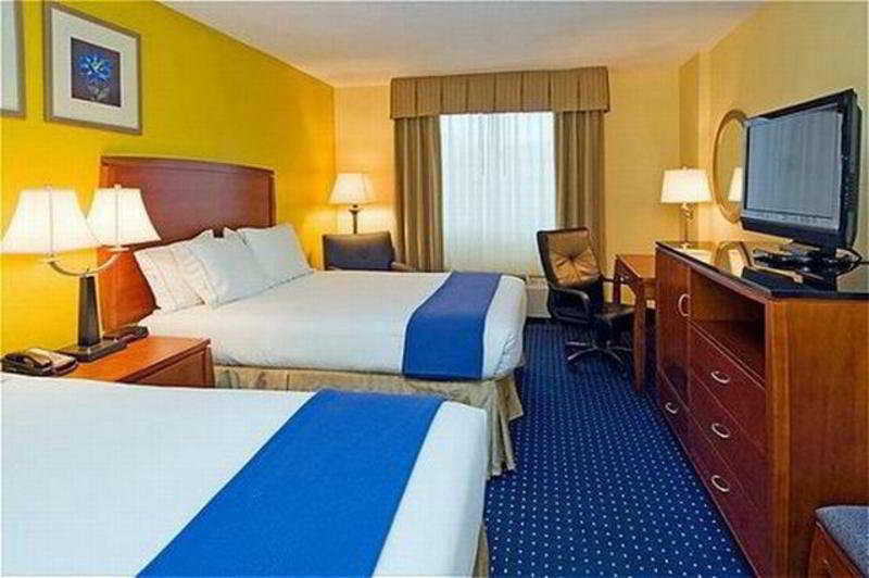 Holiday Inn Express Miami Airport Doral Area By Ihg Екстериор снимка