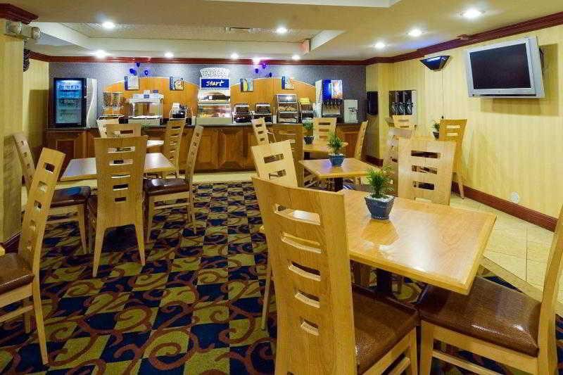 Holiday Inn Express Miami Airport Doral Area By Ihg Екстериор снимка